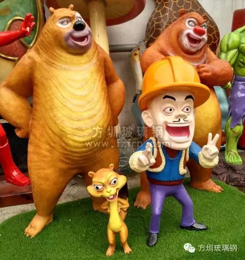方圳玻璃钢动漫卡通雕塑系列厂家直销