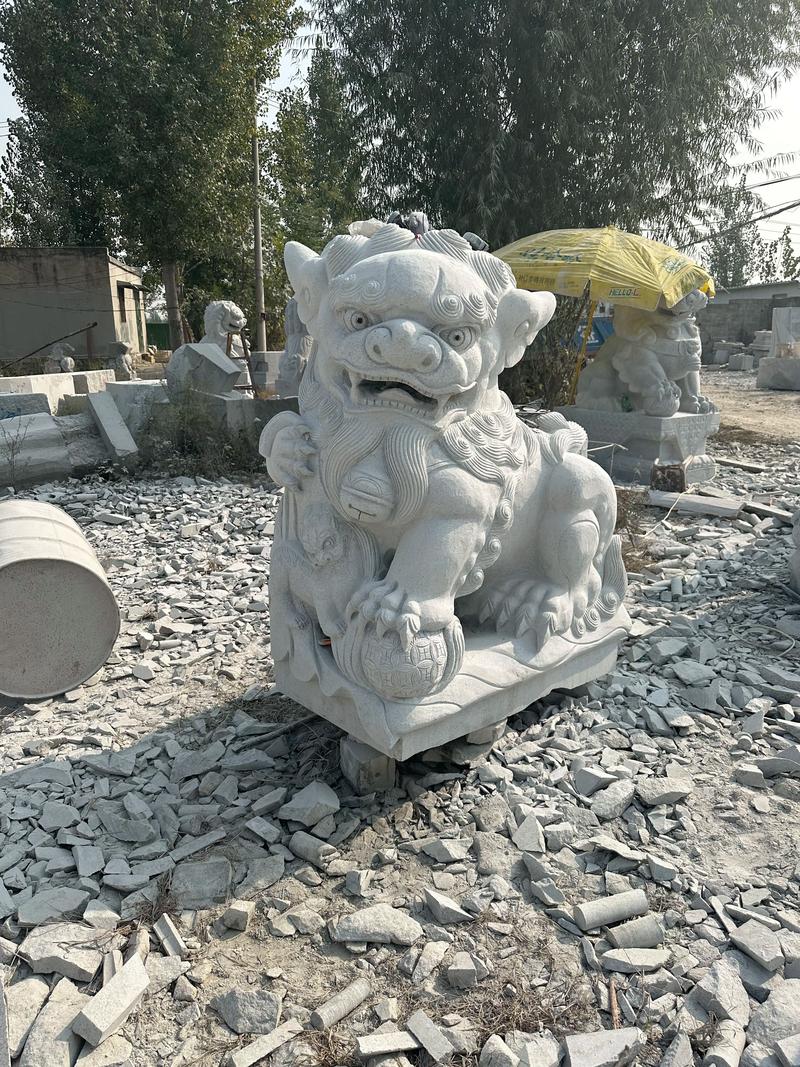 石材石雕生产商：多样产品广泛应用于建筑园林等行业